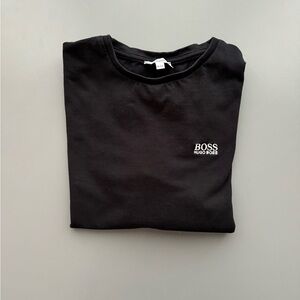 Boss t shirt size 10